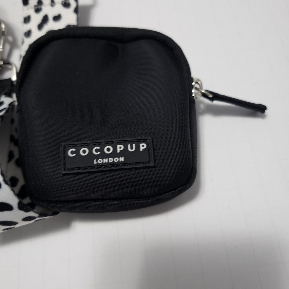 Cocopup London Dog Walking Bag Bundle Black Dalmatian Strap Treat Pouch Bag - Picture 4 of 4